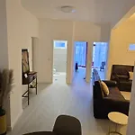 Apartments River